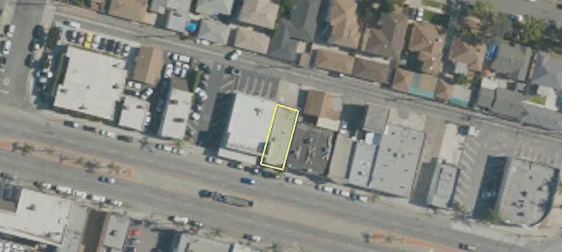 2426 Whittier Blvd