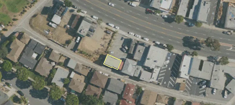 2625 Beverly Blvd