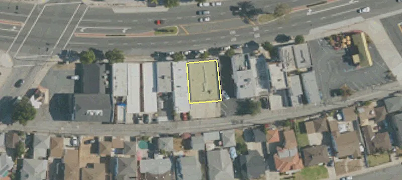 2521 12th W Beverly Blvd