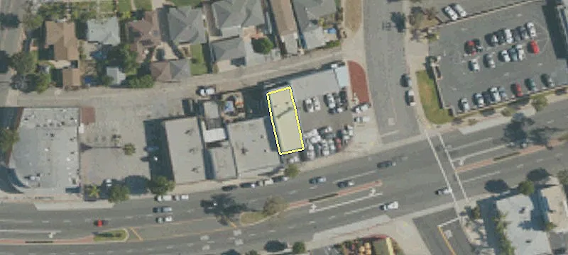 2500 Beverly Blvd