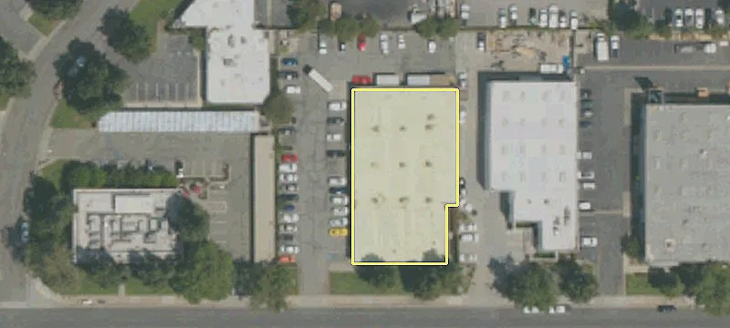 2235 Auto Ctr Dr