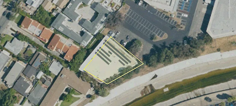 8690 Hayden Pl