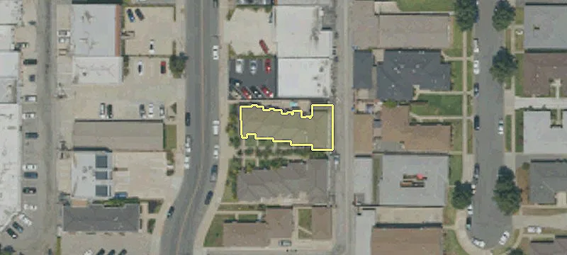 656 2nd Ave