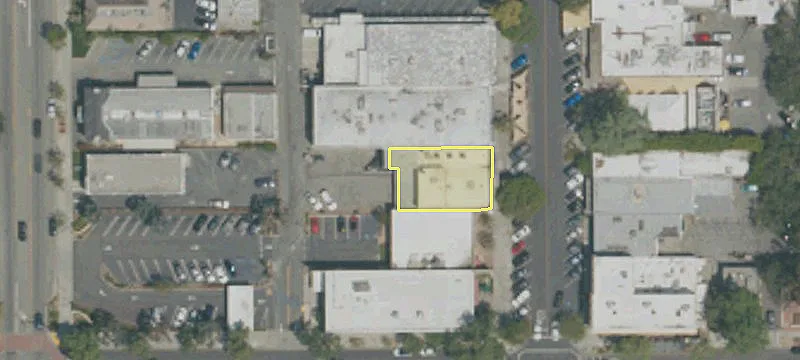 215 Yale Ave