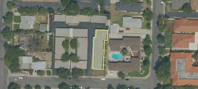 755 Baylor Ave