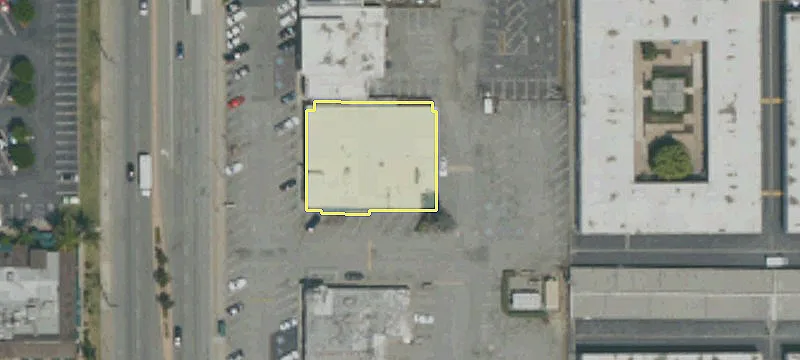 330 Azusa Ave