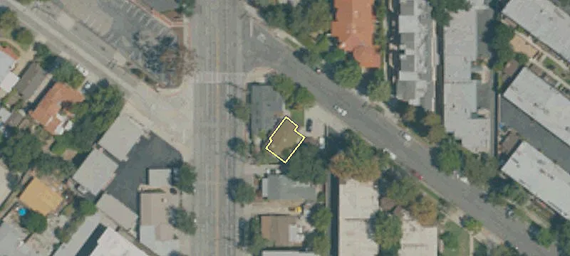 3930 La Crescenta Ave