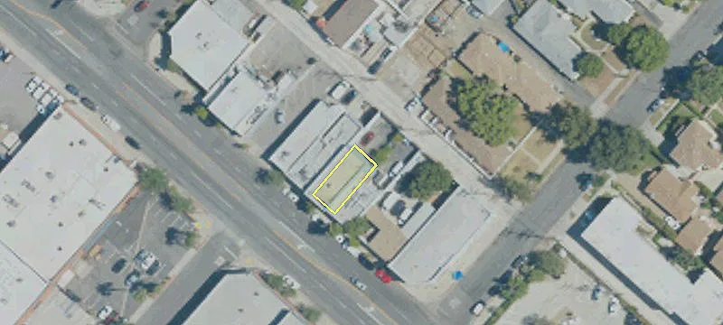 6910 San Fernando Rd