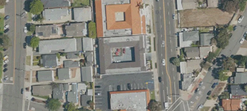 435 Pacific Coast Hwy