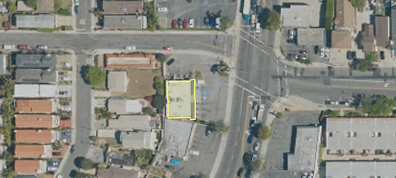 1535 Aviation Blvd