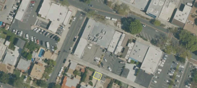 2422 Honolulu Ave