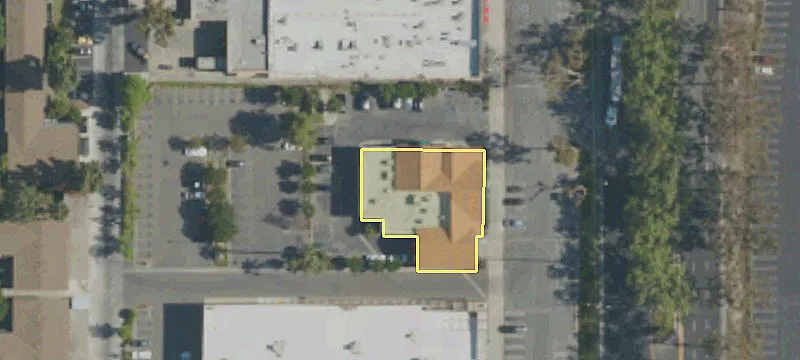 5001 Lakewood Blvd