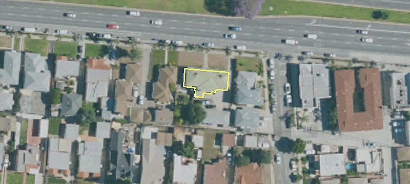 628 Glenoaks Blvd
