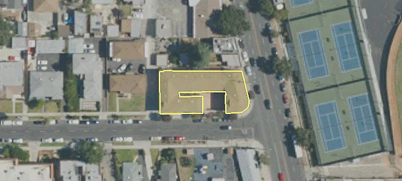 221 Verdugo Rd