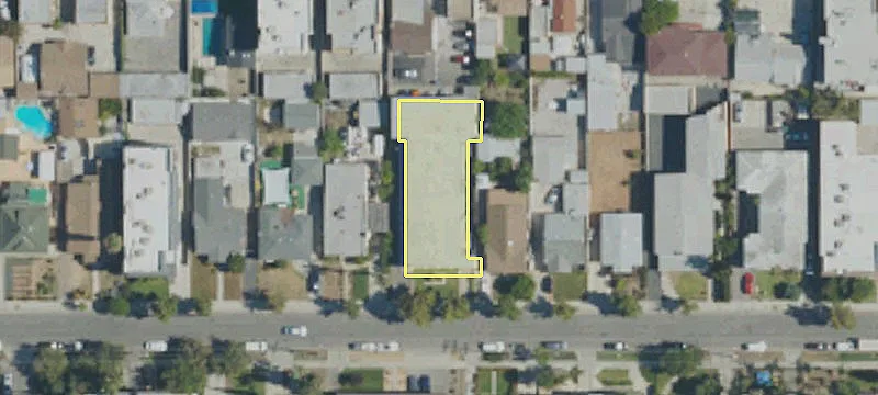 831 Windsor Rd, Unit 7