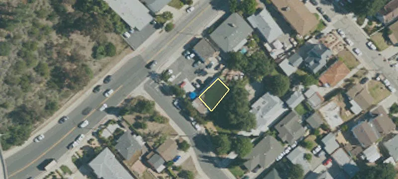 2060 Chevy Chase Dr