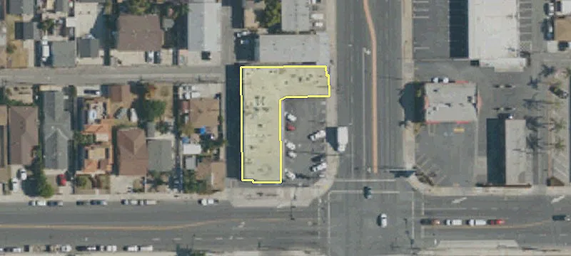 20915 Pioneer Blvd
