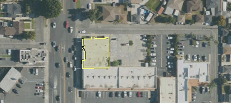 4916 Bellflower Blvd