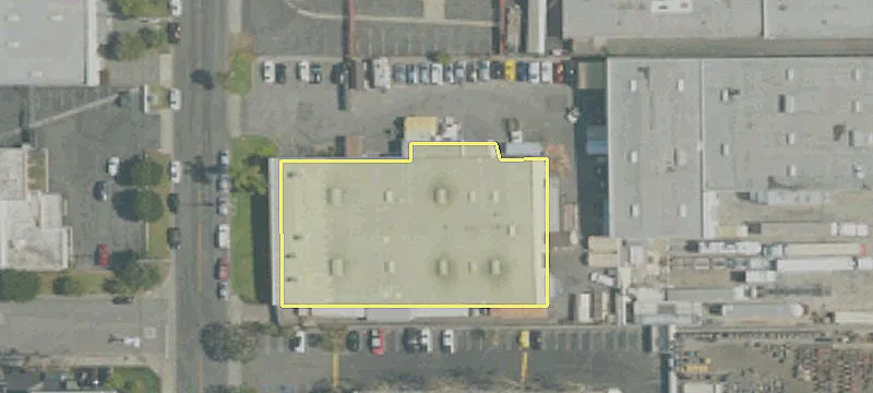 2700 Junipero Ave