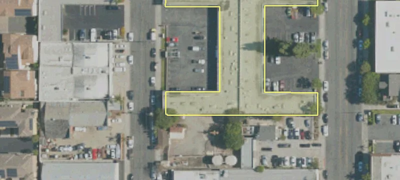 1880 Freeman Ave