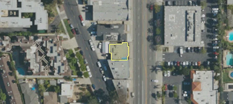 3915 Long Bch Blvd