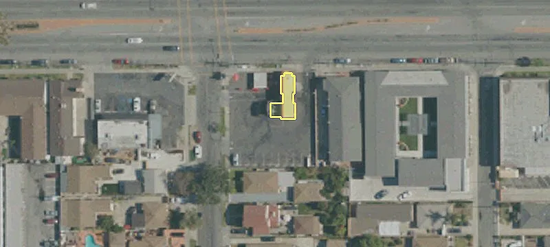 3012 Artesia Blvd