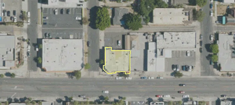 10915 Magnolia Blvd