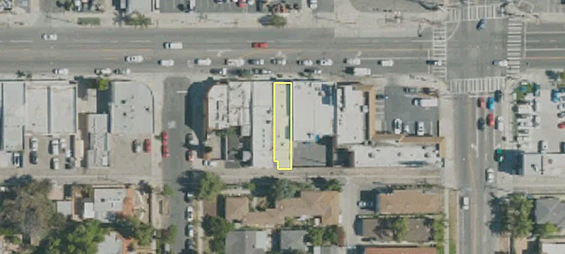 10618 Magnolia Blvd