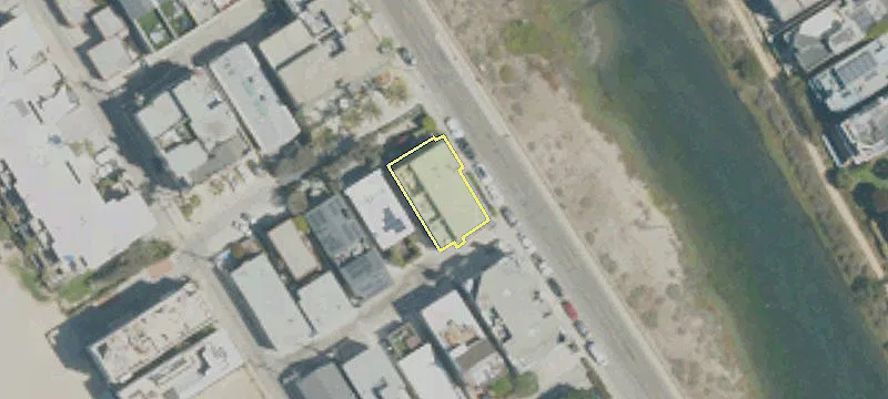 28 Outrigger St