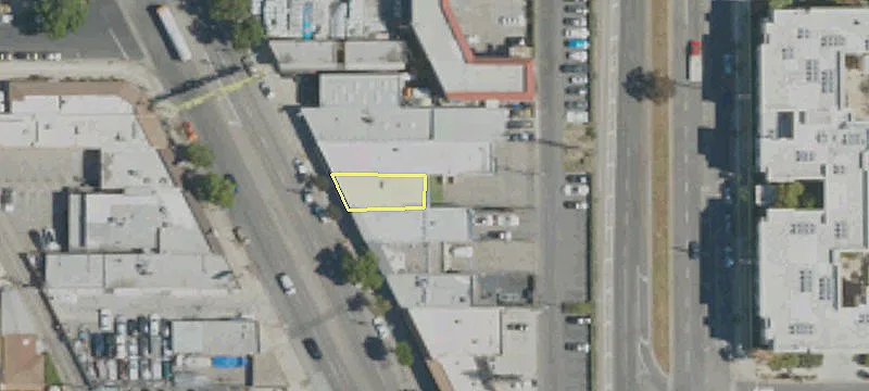 4868 Lankershim Blvd