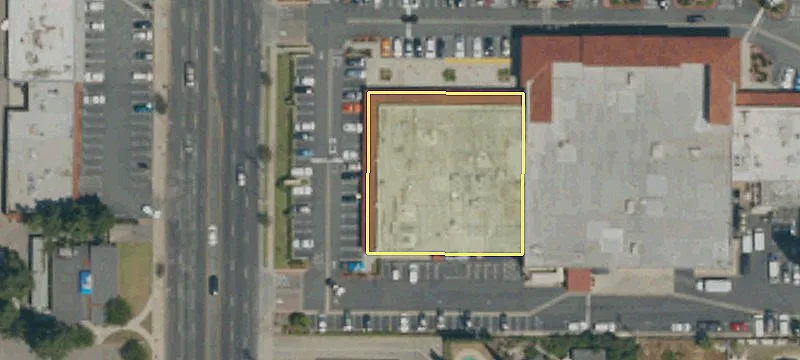 16944 San Fernando Msn Blvd
