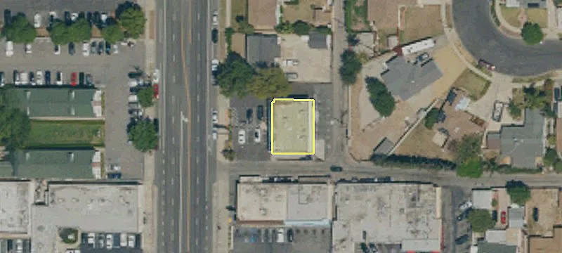 10316 Woodley Ave