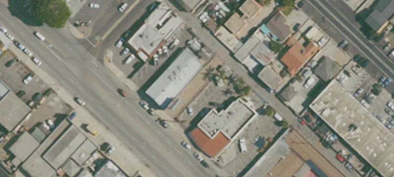 1440 Oxnard Blvd