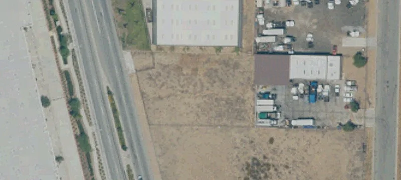 Riverside Ave
