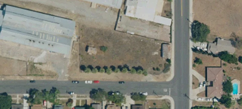 Main St