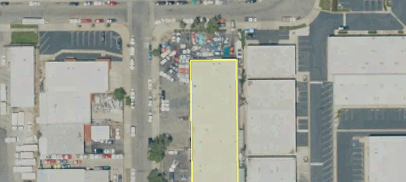 8401 Loma Pl