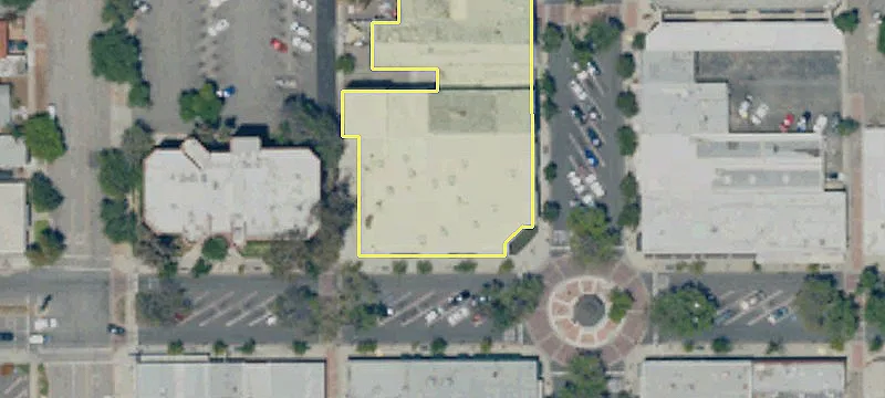 205 2nd Ave, Unit 215