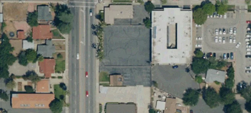 Waterman Ave