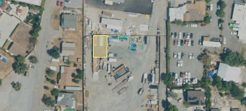 31597 Outer Hwy 10