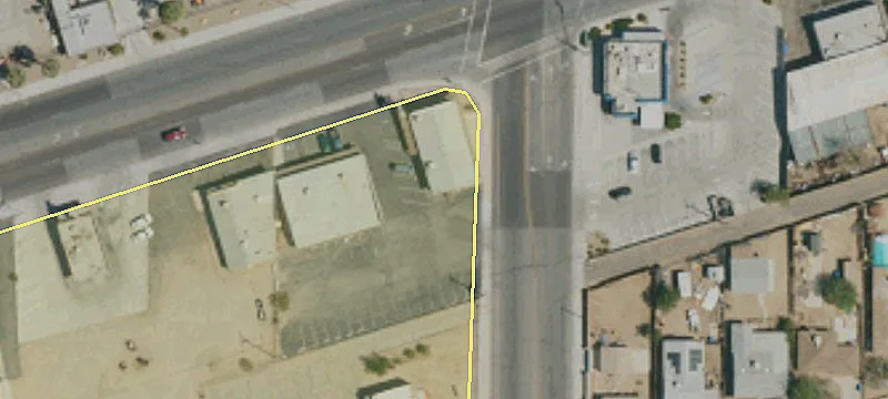 1600 Main St