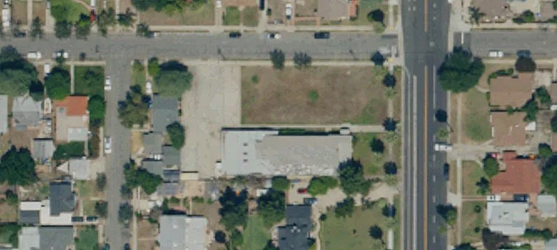 2888 Arrowhead Ave