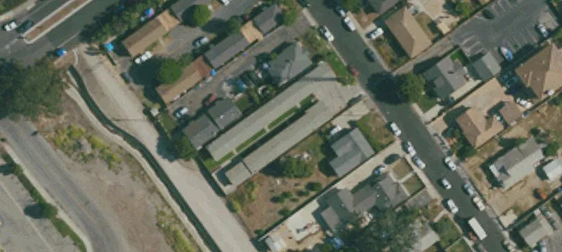602 Acacia Rd