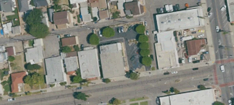 527 Sespe Ave