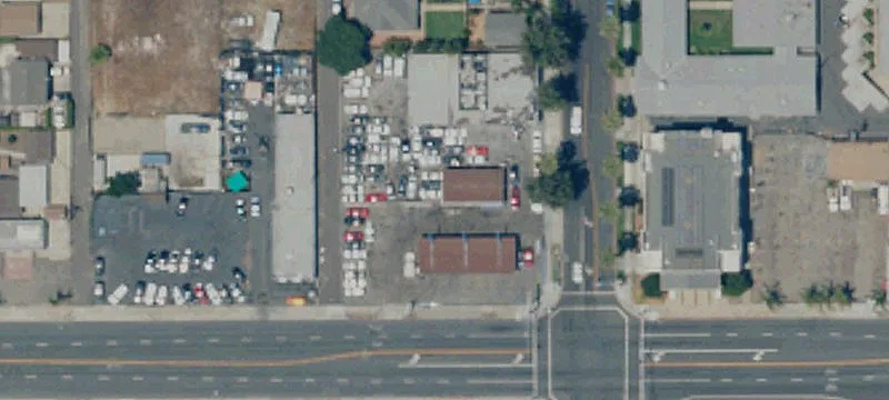 504 Holt Blvd