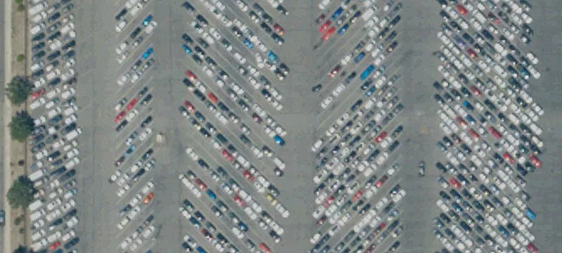 Elm Ave