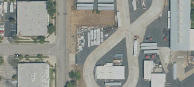 8965 Ctr Ave