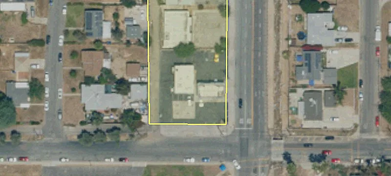 3404 Del Rosa Ave