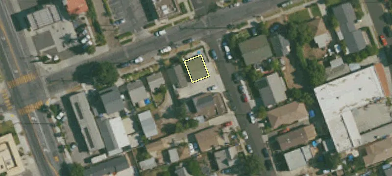 1020 Ventura St