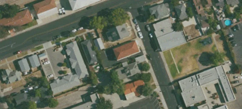 144 Davis St