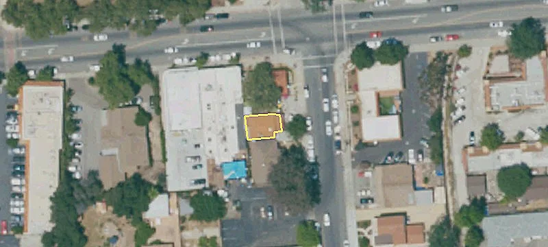 469 Ojai Ave